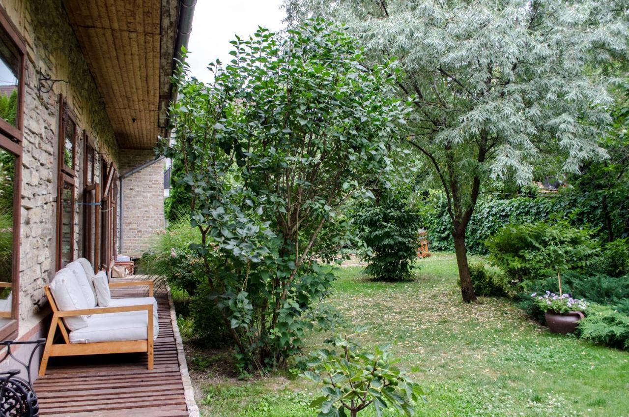 Kohaz Apartman Apartment Veszprem Bagian luar foto