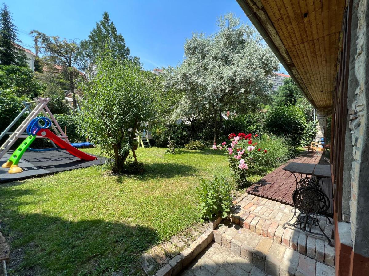 Kohaz Apartman Apartment Veszprem Bagian luar foto